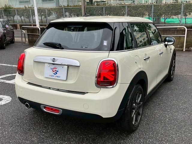 MINI 5ドア ONE RHD 純正ナビ バックカメラ ETC アイドリングストップ プッシュスタート LEDヘッドライト 16インチアルミホイール 禁煙車 マルチファンクションステアリング(13枚目)