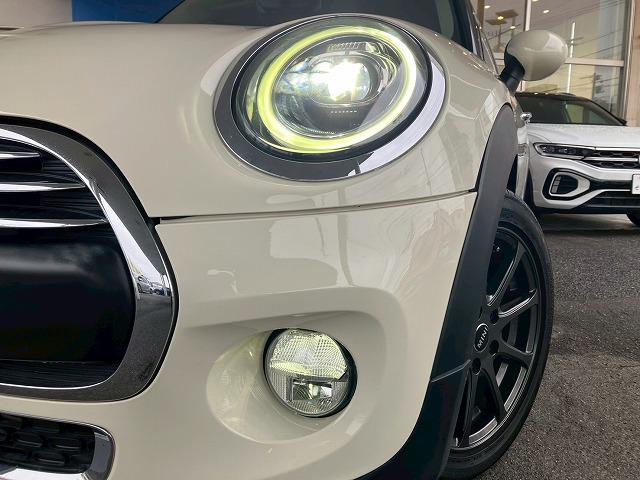 MINI 5ドア ONE RHD 純正ナビ バックカメラ ETC アイドリングストップ プッシュスタート LEDヘッドライト 16インチアルミホイール 禁煙車 マルチファンクションステアリング(63枚目)