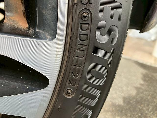 ムーヴコンテ カスタム　Ｘ　ＶＳ　スタッドレスタイヤ付き　スペアタイヤ二本付き　キーレスエントリー　ＣＤデッキ　アイドリングストップ　パワーウィンドウ　純正１５インチアルミホイール（23枚目）