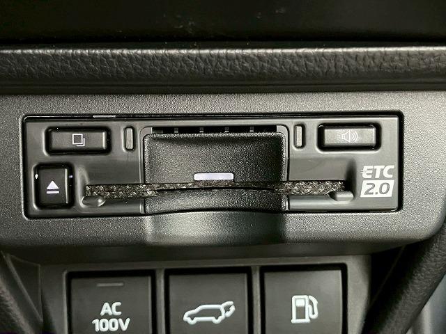 プリウス Ｚ　ＡｐｐｌｅＣａｒＰｌａｙ　全周囲カメラ　コーナーセンサー　レーダークルーズ　電動シート　シートエアコン　電動トランクゲート　ＥＴＣ　トヨタセーフティセンス　ＬＥＤヘッドライト　純正１９インチアルミ（40枚目）