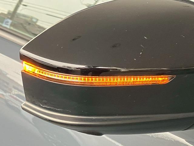 プリウス Ｚ　ＡｐｐｌｅＣａｒＰｌａｙ　全周囲カメラ　コーナーセンサー　レーダークルーズ　電動シート　シートエアコン　電動トランクゲート　ＥＴＣ　トヨタセーフティセンス　ＬＥＤヘッドライト　純正１９インチアルミ（65枚目）