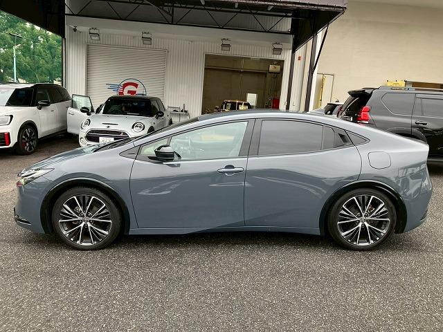 プリウス Ｚ　ＡｐｐｌｅＣａｒＰｌａｙ　全周囲カメラ　コーナーセンサー　レーダークルーズ　電動シート　シートエアコン　電動トランクゲート　ＥＴＣ　トヨタセーフティセンス　ＬＥＤヘッドライト　純正１９インチアルミ（73枚目）