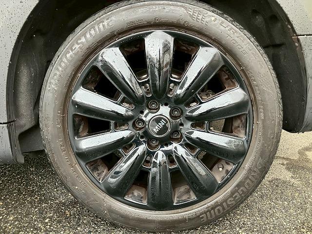 ＭＩＮＩ クーパーＤ　クロスオーバー　ワンオーナー　シートヒーター　クルーズコントロール　ドライビングモード　インテリジェントセーフティー　ＡｐｐｌｅＣａｒＰｌａｙ　バックカメラ　ミラーＥＴＣ　コンフォートアクセス　電動リアゲート（22枚目）