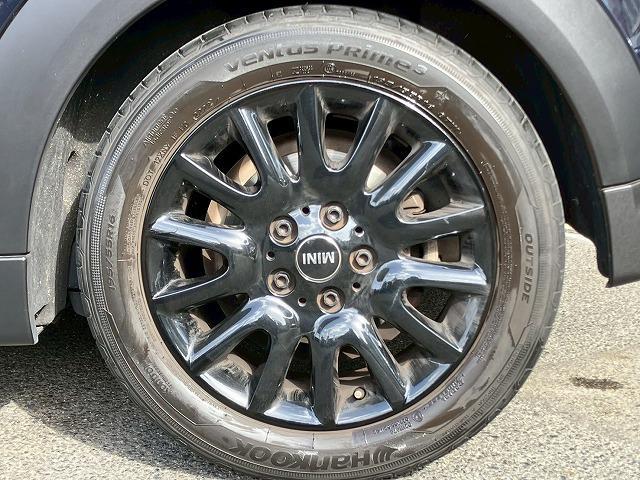 ＭＩＮＩ □３ドア　ＣＯＯＰＥＲ　シートヒーター　ミラーＥＴＣ　Ｃａｒｐｌａｙ　バックカメラ　インテリジェントセーフティー　クルーズコントロール　ヘッドアップディスプレイ　ドライビングモード　コンフォートアクセス　前後コーナーセンサー（26枚目）