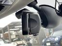 MINI純正のミラー一体型ETCが装備されております!ETC2.0対応で高速道路と自動車がリアルタイムで情報連携し、渋滞迂回ルートや安全運転をサポート!便利で快適なドライブを手助けします!