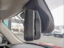 MINI純正の【ミラー一体型ETC】が装備されております!ETC2.0対応で高速道路と自動車がリアルタイムで情報連携し、渋滞迂回ルートや安全運転をサポート!便利で快適なドライブを手助けします!