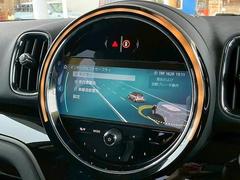 ��ξ�����Υ���餬�ִֵ�Υ��¬�ꡣ���ͤδ������Τ���ȡ��ٹ�ǽ����ư���ޤ����֥졼������Ĵ�����뤳�Ȥ�ȿ������ᡢ�֥졼���򥵥ݡ��ȡ�����ԼԤ�ޤ�����ﳲ�ڸ��֥졼����ǽ�������Ƥ��ޤ��� 5