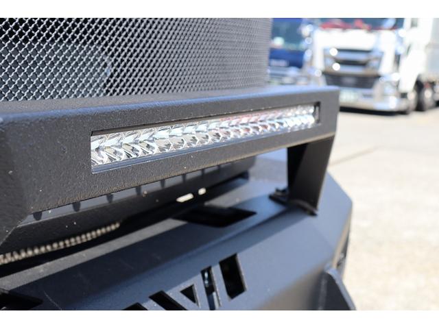 フォード Ｆ－２５０ スーパーデューティ　８インチリフトアップ　下廻り＆フェンダーラプター塗装　マグナフローマフラー　ＡＭＰ電動サイドステップ　ＸＤ２０インチアルミ＆マッドタイヤ　内装張替済み　パナ９インチナビ　Ｆ＋Ｓ＋Ｒカメラ（27枚目）