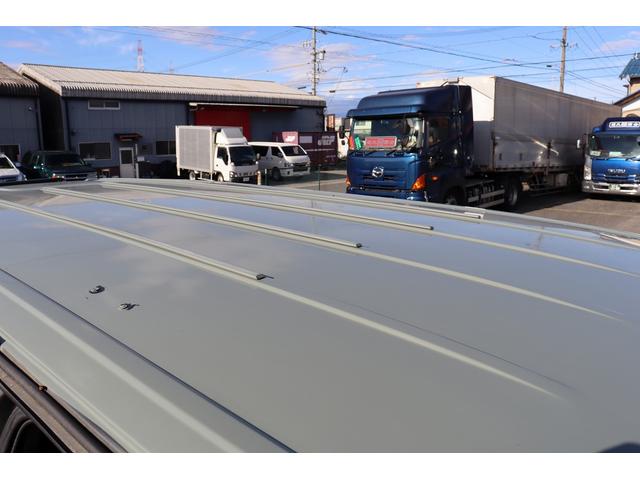 シボレーアストロ ＬＴ　正規Ｄ車　グレー全塗装済　リフトアップ　アメリカンレーシング１５インチＡＷ＆ブロックタイヤ　パナソニックフローティング地デジナビ＆バックＭ　５人乗り　セカンドシート外しリムジン仕様　レザーシート（43枚目）