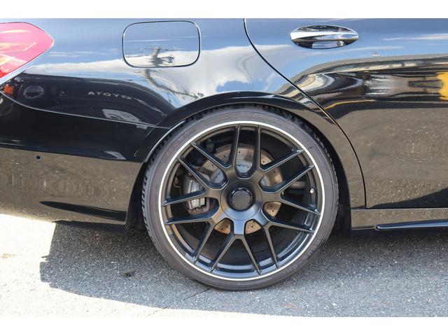 Ｓクラス Ｓ５５０ロング　ＡＭＧスポーツＰＫＧ　下取車　社外２２インチアルミ　リアマフラー　ロアリング　ＴＶキャンセラー　ブルメスターサウンド　取説記録簿完備（22枚目）