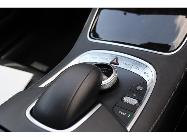 Ｓクラス Ｓ５５０ロング　ＡＭＧスポーツＰＫＧ　下取車　社外２２インチアルミ　リアマフラー　ロアリング　ＴＶキャンセラー　ブルメスターサウンド　取説記録簿完備（33枚目）