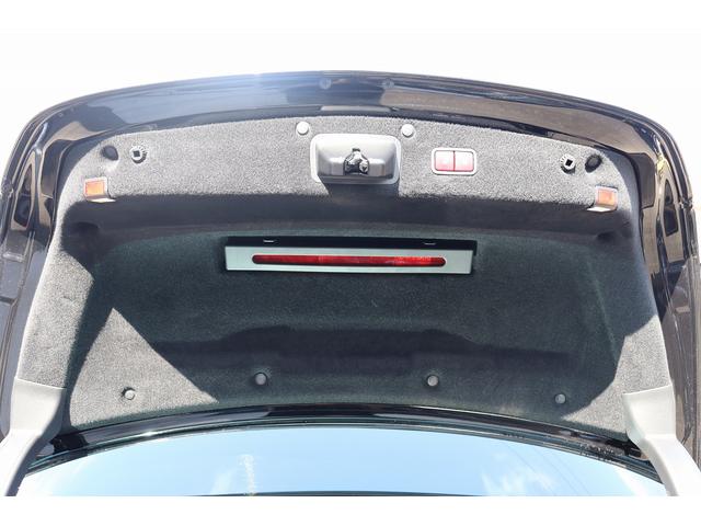 Ｓクラス Ｓ５５０ロング　ＡＭＧスポーツＰＫＧ　下取車　社外２２インチアルミ　リアマフラー　ロアリング　ＴＶキャンセラー　ブルメスターサウンド　取説記録簿完備（48枚目）