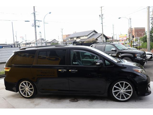 シエナ SE 新車並行 実走行 VOSSEN20インチアルミ アルパインBIGXナビ&ブルートゥース&地デジ&バックカメラ 取説あり(5枚目)