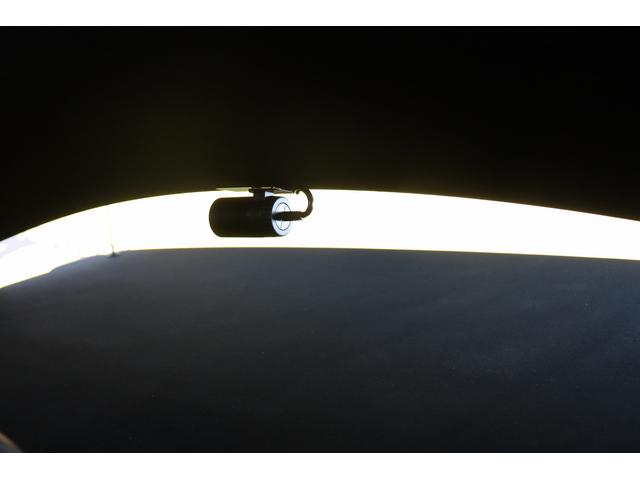 レンジローバーイヴォーク Ｒ－ダイナミック　ＳＥ　１２インチモニター　ブラックレザー　純正ホイール＆スタッドレスあり　ユーチューブ視聴可能加工済み　前後ドラレコ　レーダー探知機（50枚目）