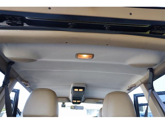 ジープ・チェロキー リミテッド　リフトアップ　１８インチＡＷ＆Ｍ／Ｔタイヤ　社外オーバーフェンダー　赤／白テール　パナソニック２ＤＩＮナビ＆バックカメラ　前後ドラレコ　ＥＴＣ　バイパーキーレス　エンジンルームＰＣＭリビルト済　下取（12枚目）