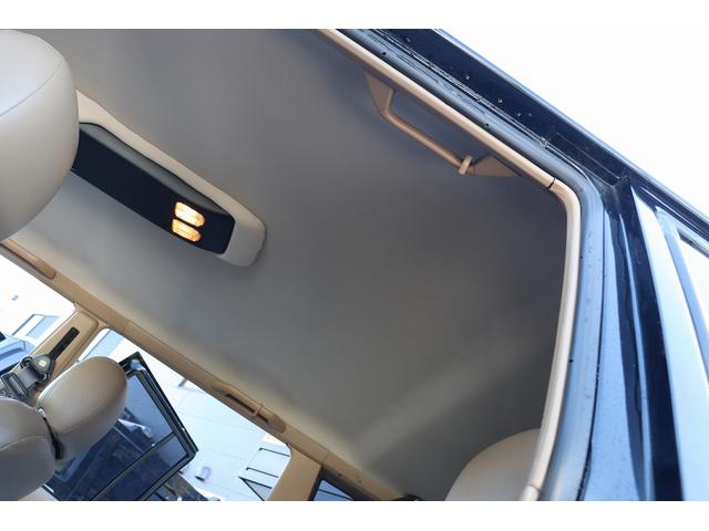 ジープ・チェロキー リミテッド　リフトアップ　１８インチＡＷ＆Ｍ／Ｔタイヤ　社外オーバーフェンダー　赤／白テール　パナソニック２ＤＩＮナビ＆バックカメラ　前後ドラレコ　ＥＴＣ　バイパーキーレス　エンジンルームＰＣＭリビルト済　下取（42枚目）