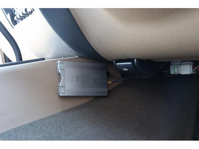 ジープ・チェロキー リミテッド　リフトアップ　１８インチＡＷ＆Ｍ／Ｔタイヤ　社外オーバーフェンダー　赤／白テール　パナソニック２ＤＩＮナビ＆バックカメラ　前後ドラレコ　ＥＴＣ　バイパーキーレス　エンジンルームＰＣＭリビルト済　下取（47枚目）