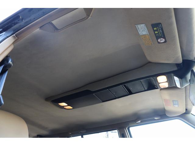 ジープ・チェロキー リミテッド ワーク グラック16インチAW&ヨコハマジオランダータイヤ アルパイン9インチディスプレイオーディオ&バックカメラ サブロクデジタルミラードラレコ バイパーキーレス 左記自社にて一式施工カスタム車(12枚目)