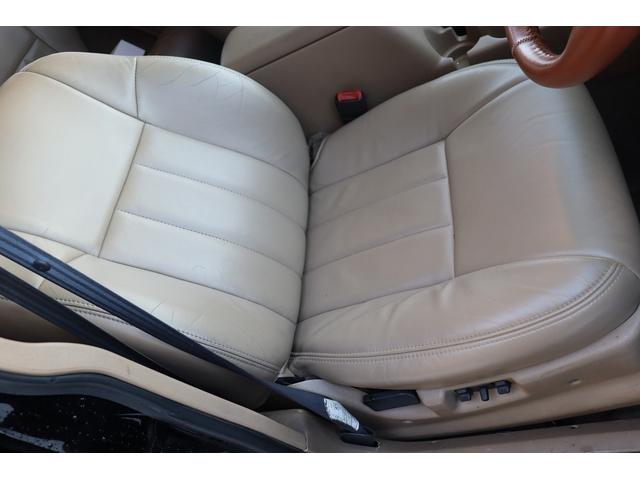 ジープ・チェロキー リミテッド ワーク グラック16インチAW&ヨコハマジオランダータイヤ アルパイン9インチディスプレイオーディオ&バックカメラ サブロクデジタルミラードラレコ バイパーキーレス 左記自社にて一式施工カスタム車(13枚目)