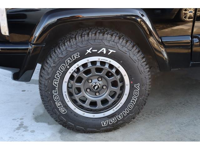 ジープ・チェロキー リミテッド ワーク グラック16インチAW&ヨコハマジオランダータイヤ アルパイン9インチディスプレイオーディオ&バックカメラ サブロクデジタルミラードラレコ バイパーキーレス 左記自社にて一式施工カスタム車(15枚目)