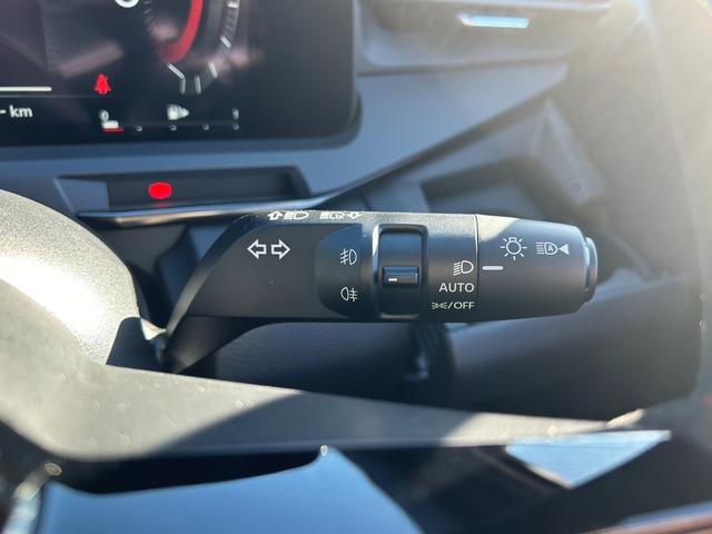 ニスモ　登録済未使用車　ニスモ専用エアロ　純正ナビ　アラウンドビューモニター　デジタルインナーミラー　Ｂｌｕｅｔｏｏｔｈ　オートライト　プロパイロット　電動格納ミラー　ＬＥＤヘッドランプ(39枚目)