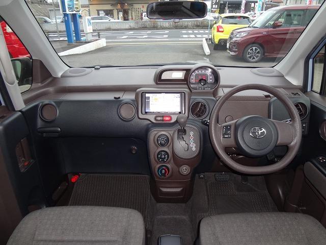 X ナビ バックカメラ ETC スマートキー 4ドア 禁煙車(9枚目)