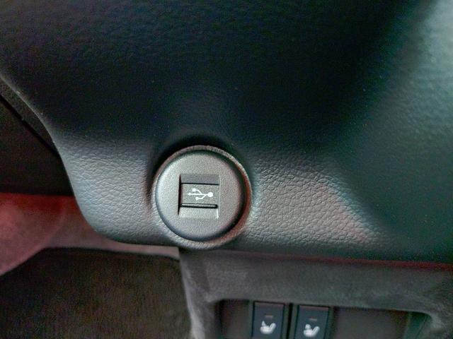 ハスラー タフワイルドターボ 全方位モニター 9インチナビ スズキコネクト ターボ セーフティサポート 360°プレミアムUV&IRカットガラス ルーフレール 15インチアルミホイール 本革巻ハンドル 試乗車あがり 新車保証継承(18枚目)