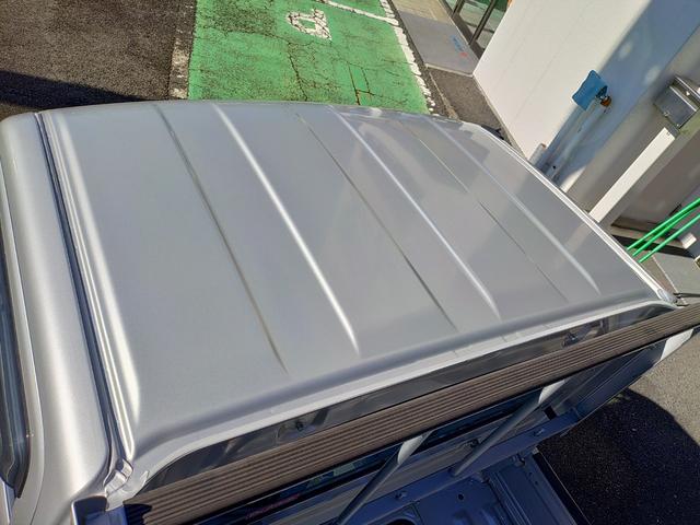 キャリイトラック ＫＣスペシャル　ワンオーナー　禁煙車　修復歴無　パートタイム４ＷＤ　５ＭＴ　パワーウインドー　キーレスエントリー　ＣＤ　ラジオ　ＵＳＢ　ＳＤカード　ＡＵＸ　大型アングルポスト　エアコン　パワステ（7枚目）