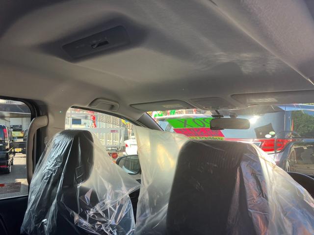 ヴォクシー X 7人乗 純正SDナビTV バックカメラ 前後ドライブレコーダー ETC 両側電動スライドドア スマートキー LEDヘッドライト オートエアコン(29枚目)