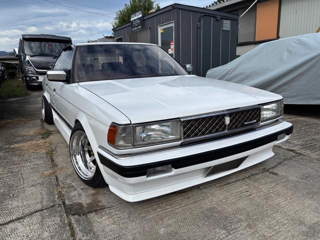 チェイサー アバンテ　ツインカム２４　純正５速ＭＴ　Ｆスポイラー　サイドステップ　スリットスポイラー　Ｒオーバーフェンダー　ロンシャンリアル３Ｐ１４インチ　車高調　トラストタコ足　純正ＯＰルーフバイザー　Ｔベルト交換済み（6枚目）