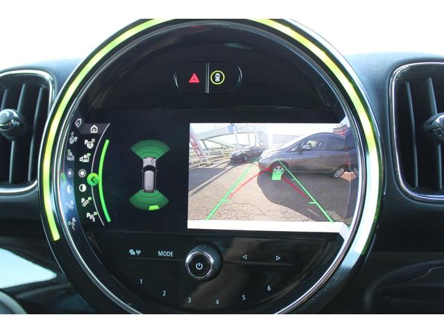 MINI クーパーD クロスオーバー ワンオーナー 禁煙車 純正ナビバックカメラ ハンズフリーパワーバックドア アクティブクルコン ユニオンジャックテール LEDヘッドランプ コンフォートアクセス(10枚目)