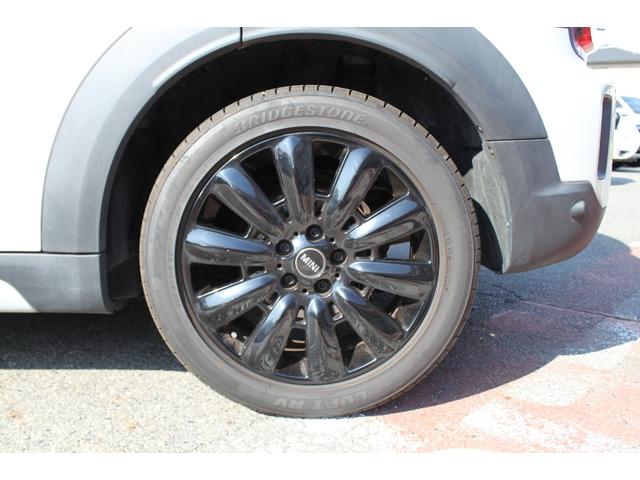 MINI クーパーD クロスオーバー ワンオーナー 禁煙車 純正ナビバックカメラ ハンズフリーパワーバックドア アクティブクルコン ユニオンジャックテール LEDヘッドランプ コンフォートアクセス(46枚目)