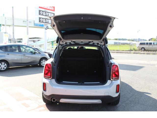 MINI クーパーD クロスオーバー ワンオーナー 禁煙車 純正ナビバックカメラ ハンズフリーパワーバックドア アクティブクルコン ユニオンジャックテール LEDヘッドランプ コンフォートアクセス(51枚目)