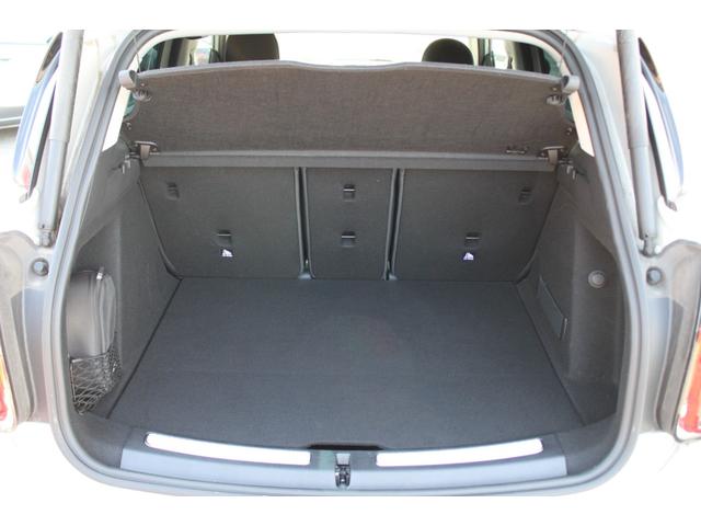 MINI クーパーD クロスオーバー ワンオーナー 禁煙車 純正ナビバックカメラ ハンズフリーパワーバックドア アクティブクルコン ユニオンジャックテール LEDヘッドランプ コンフォートアクセス(52枚目)