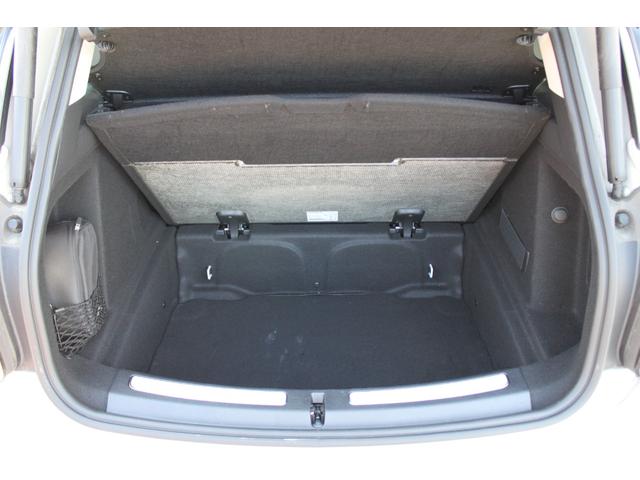 MINI クーパーD クロスオーバー ワンオーナー 禁煙車 純正ナビバックカメラ ハンズフリーパワーバックドア アクティブクルコン ユニオンジャックテール LEDヘッドランプ コンフォートアクセス(53枚目)