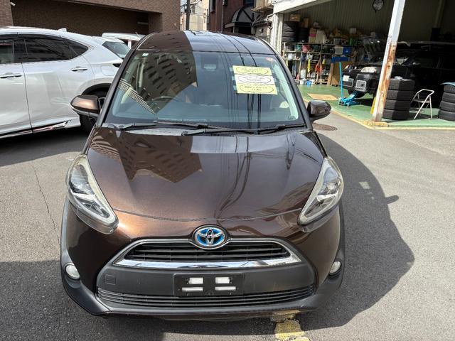 シエンタ ハイブリッドＧ　フルセグナビ　バックカメラ　両側パワースライドドア（3枚目）