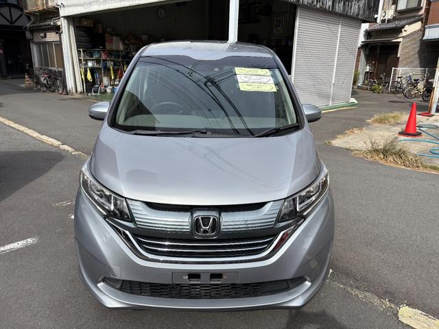 フリードハイブリッド ハイブリッド・Gホンダセンシング 純正ナビ バックカメラ フルセグ 両側パワースライドドア(3枚目)