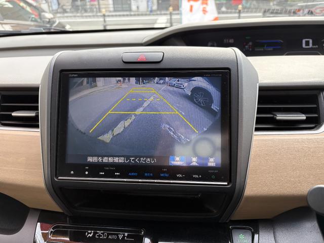 フリードハイブリッド ハイブリッド・Gホンダセンシング 純正ナビ バックカメラ フルセグ 両側パワースライドドア(10枚目)