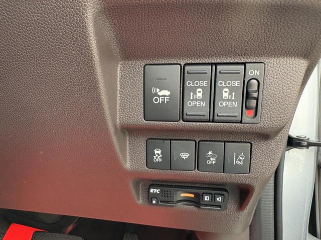 フリードハイブリッド ハイブリッド・Gホンダセンシング 純正ナビ バックカメラ フルセグ 両側パワースライドドア(12枚目)