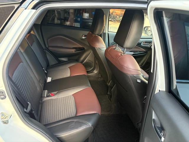 フロンクス ベースグレード 4WD ドラレコ前後 フルセグTV 全方位カメラ スズキセフティーサポート ワンオーナー(20枚目)