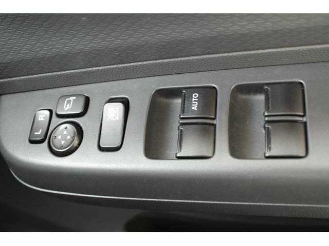 X FM/AMラジオ CD 禁煙車 スマートキー2個 電動格納ミラー プッシュスタート ベンチシート(27枚目)