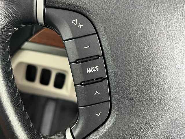 ロング EXCEED HDDナビ バックカメラ ETC クルーズコントロール AC100V HIDヘッド フォグランプ リアフォグランプ ステアリングリモコン 4WD 純正アルミホイール オートライト ミュージックサーバー(48枚目)