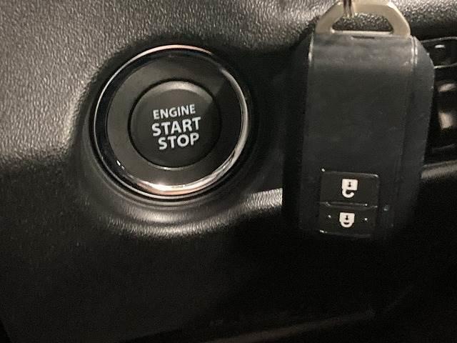 XC KLCフェイスグリル・WORKクラッグT-GRABICアルミホイール・TOYOオープンカントリーR/Tタイヤ・デニムシートカバー・フルセグナビ・バックカメラ・ETC・シートヒーター・ドライブレコーダー(4枚目)