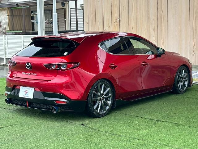 ＭＡＺＤＡ３ファストバック ＸＤバーガンディ　セレクション　禁煙　シグネチャーエアロ　ＢＬＩＴＺ車高調　ＢＯＳＥサウンド　全周囲カメラ　ヘッドアップディスプレイ　ブラインドスポットモニター　フルセグ　シートヒーター　ステアリングヒーター　ＨＤＭＩ　軽減ブレーキ（34枚目）