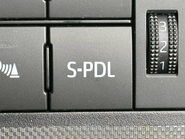 ライズ ハイブリッド　Ｇ　禁煙　フルセグ　軽減ブレーキ　コーナーセンサー　アップルカープレイ　　バックカメラ　ＬＥＤヘッドライト　スマートキー　ＥＴＣ　ハイブリッド　Ｂｌｕｅｔｏｏｔｈ　オートホールド　ＵＳＢ　電子パーキング（65枚目）