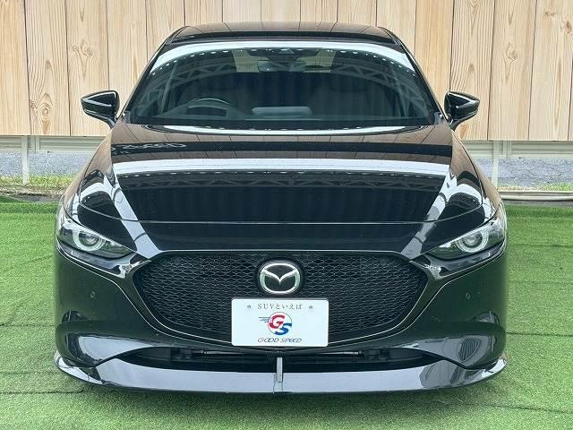 ＭＡＺＤＡ３ファストバック ２０Ｓプロアクティブ　ツーリングセレクション　禁煙　シグネチャーエアロ　ローダウン　ＢＯＳＥサウンド　シートメモリ　シートヒーター　ヘッドアップディスプレイ　ステアリングヒーター　ブラインドスポットモニター　コーナーセンサー　軽減ブレーキ（3枚目）