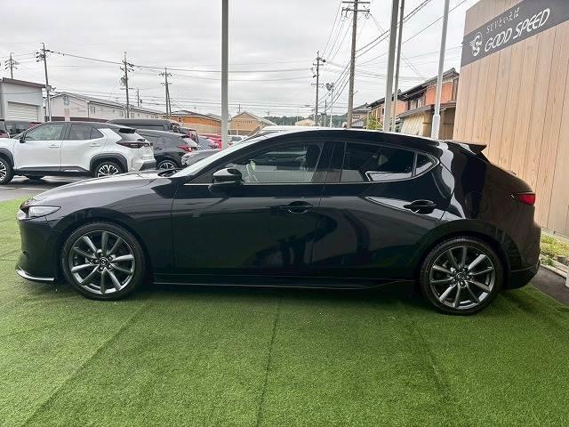 ＭＡＺＤＡ３ファストバック ２０Ｓプロアクティブ　ツーリングセレクション　禁煙　シグネチャーエアロ　ローダウン　ＢＯＳＥサウンド　シートメモリ　シートヒーター　ヘッドアップディスプレイ　ステアリングヒーター　ブラインドスポットモニター　コーナーセンサー　軽減ブレーキ（16枚目）