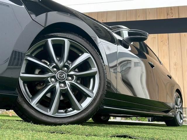 ＭＡＺＤＡ３ファストバック ２０Ｓプロアクティブ　ツーリングセレクション　禁煙　シグネチャーエアロ　ローダウン　ＢＯＳＥサウンド　シートメモリ　シートヒーター　ヘッドアップディスプレイ　ステアリングヒーター　ブラインドスポットモニター　コーナーセンサー　軽減ブレーキ（20枚目）