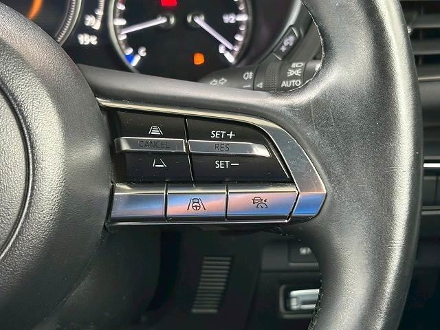 ＭＡＺＤＡ３ファストバック Ｘプロアクティブ　ツーリングセレクション　禁煙　ＢＯＳＥサウンド　フルセグ　シートメモリ　シートヒーター　ステアリングヒーター　ブラインドスポットモニター　ヘッドアップディスプレイ　バックカメラ　コーナーセンサー　軽減ブレーキ　レーンキープ（10枚目）