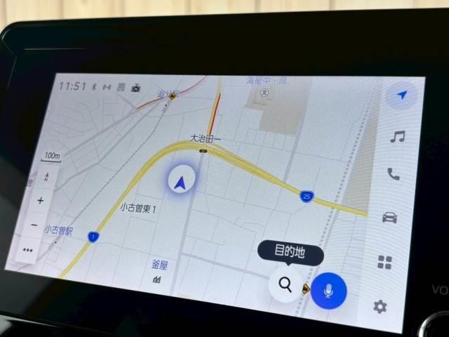 シエンタ ハイブリッドＺ　ワンオーナー　禁煙　トヨタチームメイト　全周囲カメラ　１０．５インチナビ　純正１５インチアルミ　シートヒーター　フルセグ　ブラインドスポットモニター　パーキングアシスト　１５００Ｗコンセント　ＥＴＣ（4枚目）